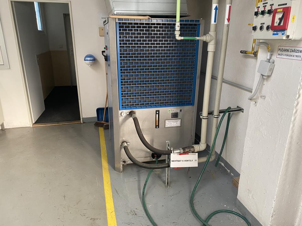 Maszyny do obróbki metalu i wyposażenie warsztatów-2